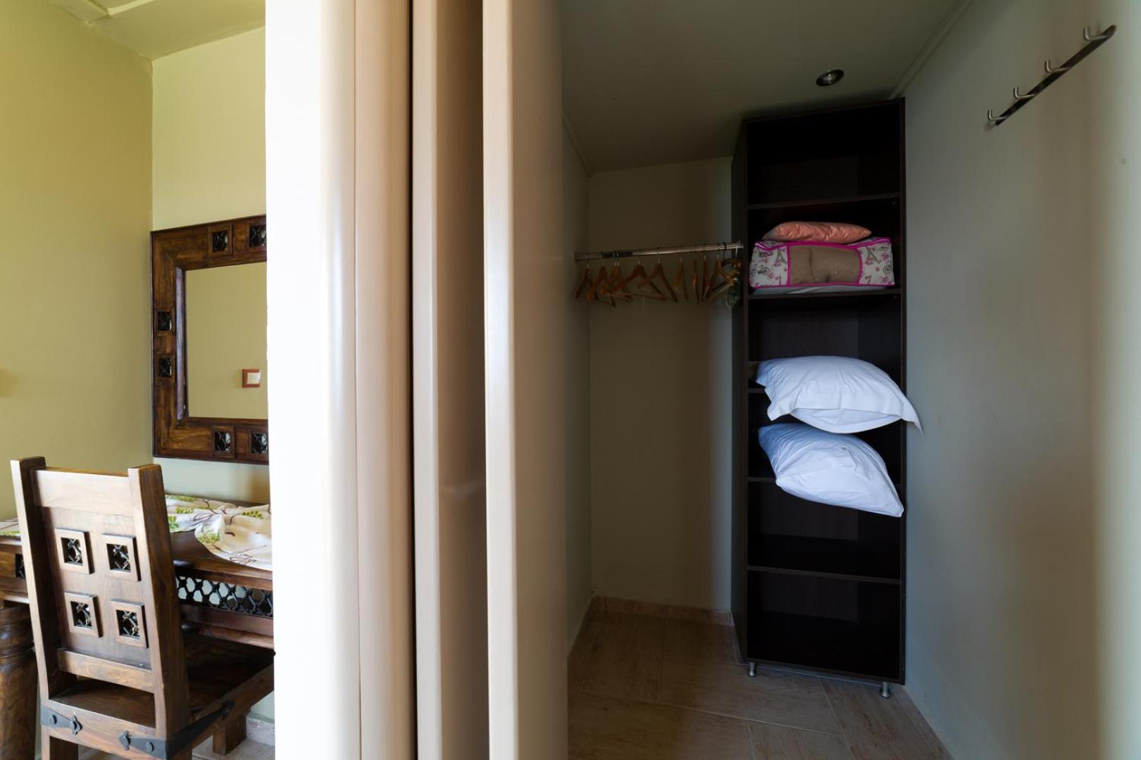 Apolafsi Aparthotel Lixouri Ngoại thất bức ảnh